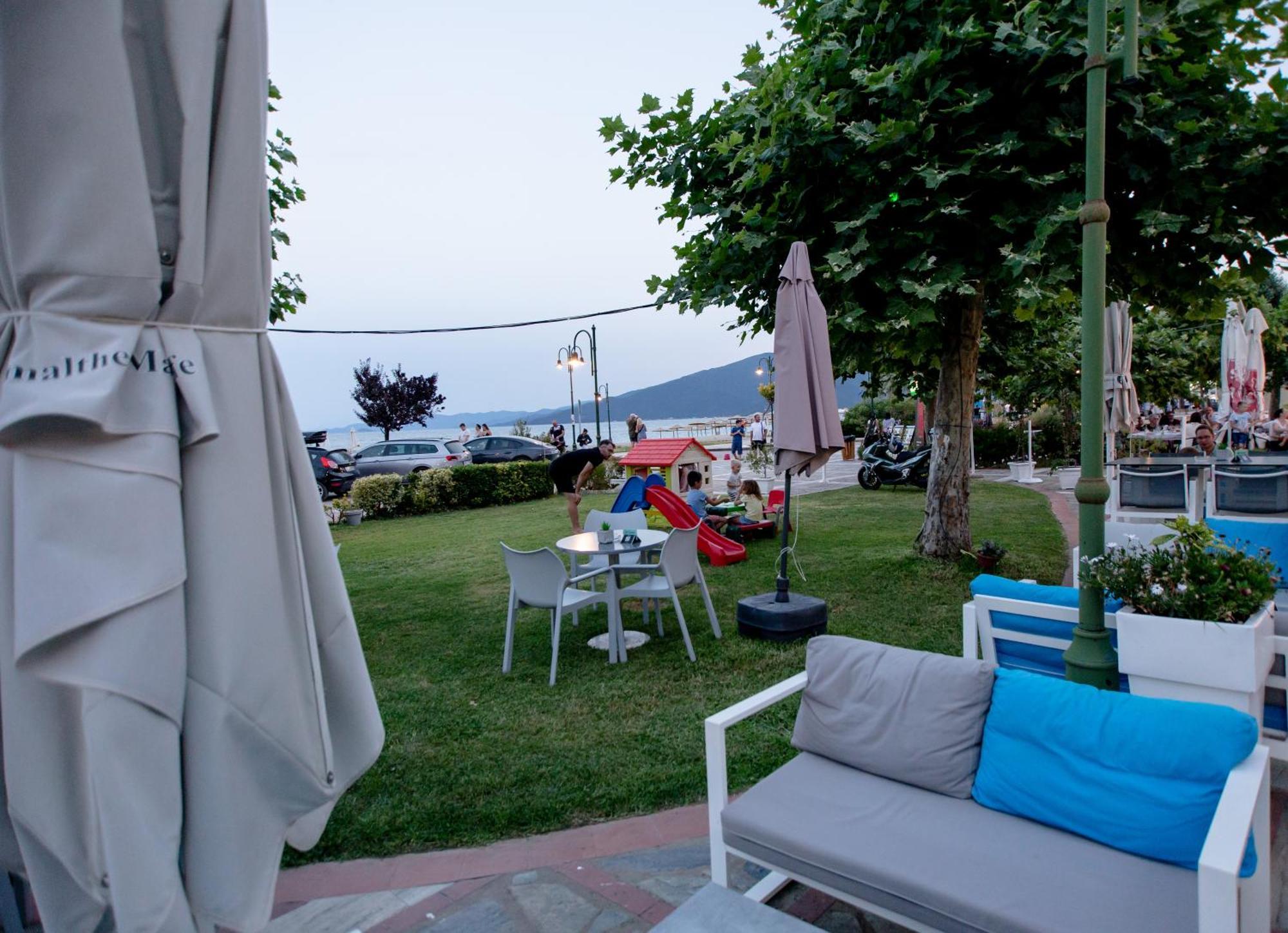 VrasnáAmalia Mare Sea View公寓 外观 照片